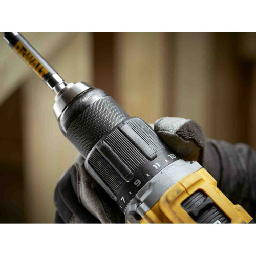 Дриль-шуруповерт акумуляторний безщітковий ударний DeWALT DCD799P2T