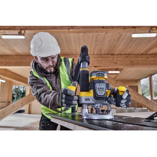 Фрезер акумуляторний безщітковий DeWALT DCW620H2