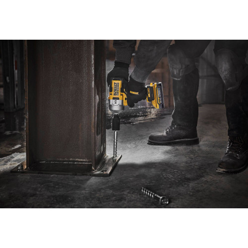 Гайкокрут ударний акумуляторний безщітковий DeWALT DCF961H2T