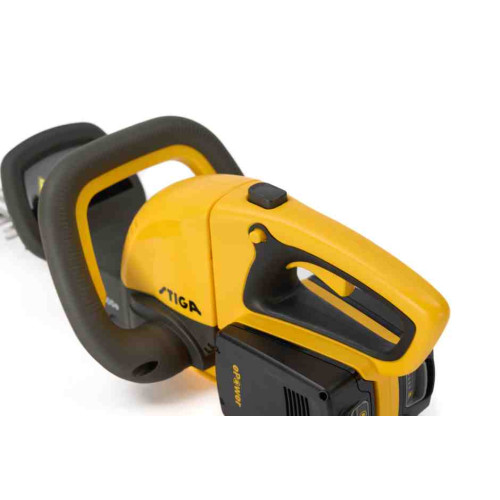 Кущоріз акумуляторний STIGA HT300eKit