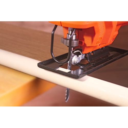 Пила лобзиковая мережева BLACK+DECKER BES603