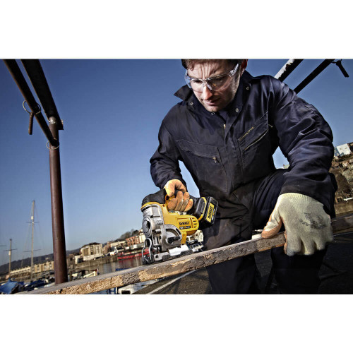 Пила лобзикова акумуляторна DeWALT DCS331N