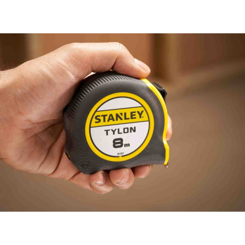Рулетка вимірювальна Tylon ™ довжиною 8 м, шириною 25 мм, в пластмасовому корпусі STANLEY 0-30-657