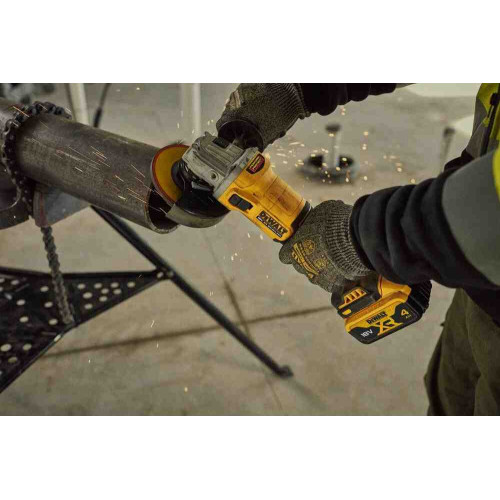 Шліфмашина кутова - болгарка акумуляторна безщіткова DeWALT DCG407M2T