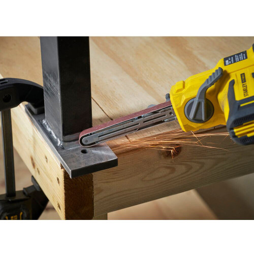 Шліфмашина стрічкова-напилок акумуляторна STANLEY FATMAX SFMCE210B