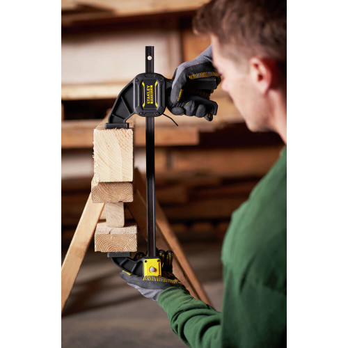 Струбцина FatMax XL триггерная з максимальним зусиллям стиснення 270 кг STANLEY FMHT0-83238